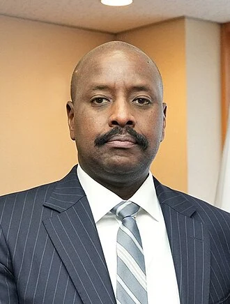 Muhoozi Kainerugaba height profile photo