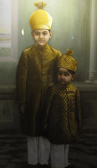 Mukarram Jah height profile photo