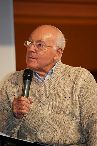 Murray Walker height profile photo
