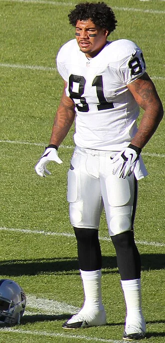 Mychal Rivera height profile photo