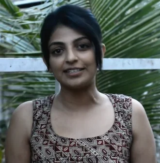 Mythili height profile photo