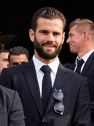Nacho (footballer, born 1990) height profile photo