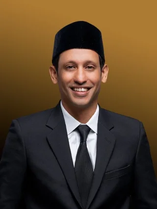 Nadiem Makarim height profile photo