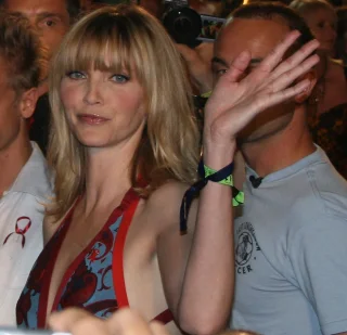 Nadja Auermann height profile photo