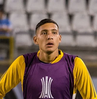Nahuel Molina height profile photo