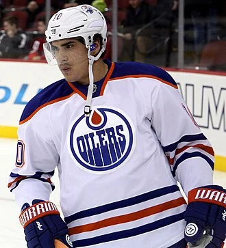 Nail Yakupov height profile photo
