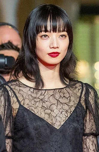 Nana Komatsu height profile photo
