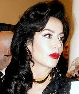 Nancy Dell'Olio height profile photo