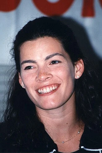 Nancy Kerrigan height profile photo