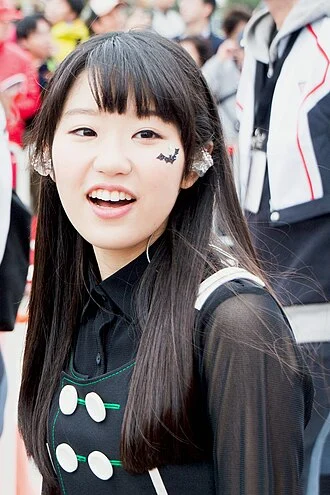 Nao Tōyama height profile photo