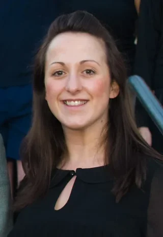 Natalie Cassidy height profile photo