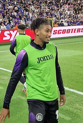 Nathan Saliba height profile photo