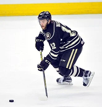 Nathan Walker height profile photo