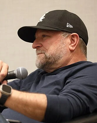 Ned Luke height profile photo