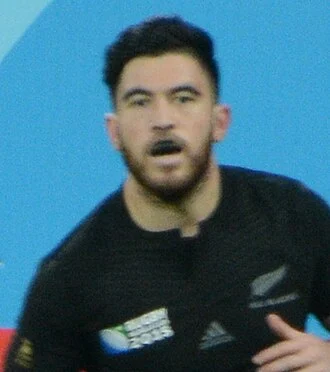 Nehe Milner-Skudder height profile photo