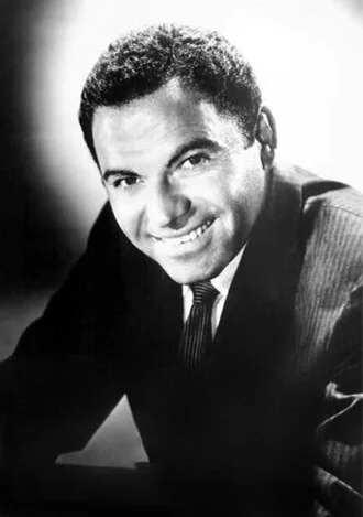 Nehemiah Persoff height profile photo