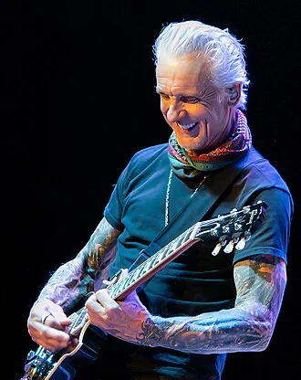 Neil Giraldo height profile photo
