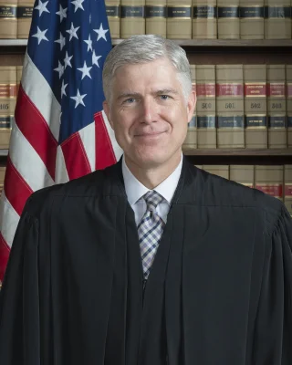 Neil Gorsuch height profile photo