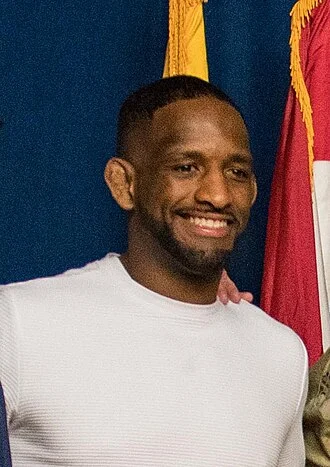 Neil Magny height profile photo