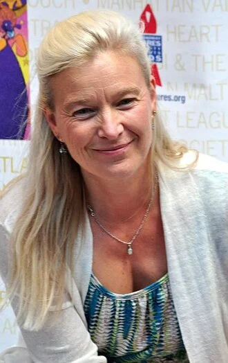 Nell Newman height profile photo