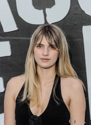 Nell Tiger Free height profile photo