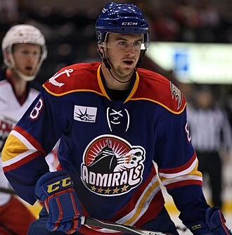 Nic Kerdiles height profile photo