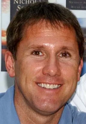 Nicholas Sparks height profile photo