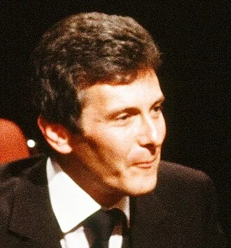 Nicholas van Hoogstraten height profile photo