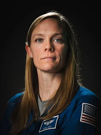 Nichole Ayers height profile photo