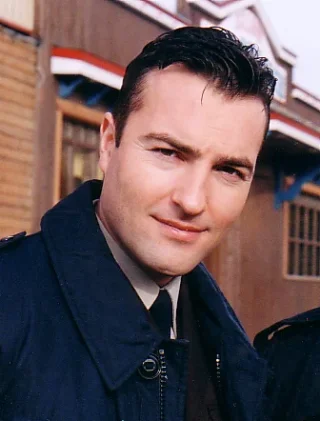 Nick Berry height profile photo