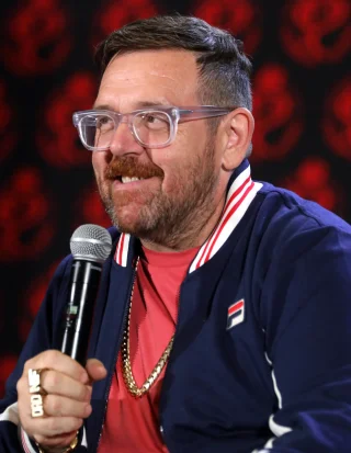 Nick Frost height profile photo