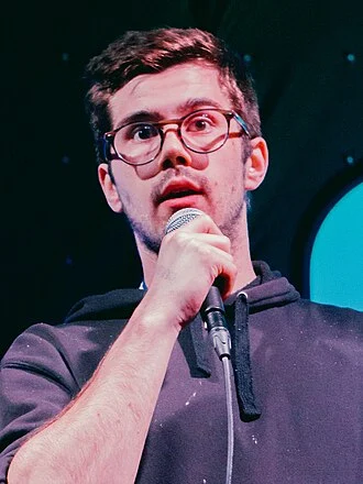 Nick Mullen height profile photo