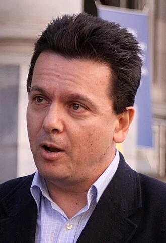 Nick Xenophon height profile photo