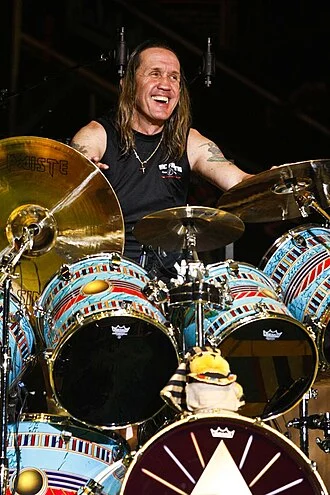 Nicko McBrain height profile photo