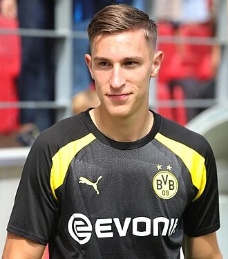 Nico Schlotterbeck height profile photo