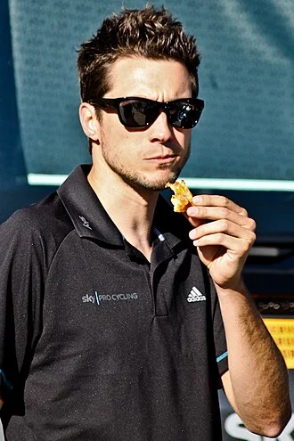Nicolas Portal height profile photo