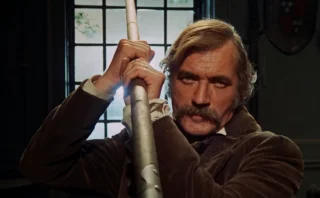 Nigel Davenport height profile photo
