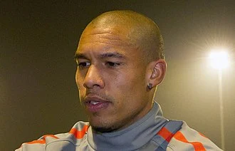 Nigel de Jong height profile photo