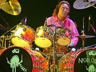 Nigel Olsson height profile photo