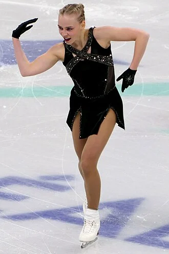Niina Petrõkina height profile photo