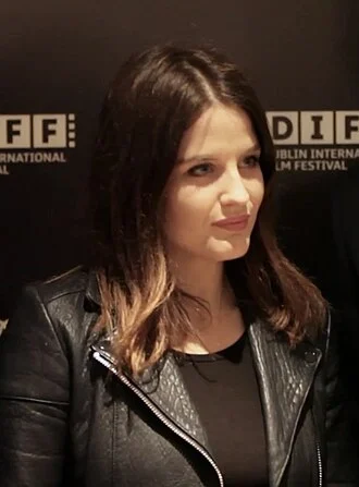 Nika McGuigan height profile photo