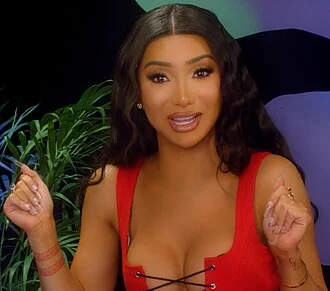 Nikita Dragun height profile photo