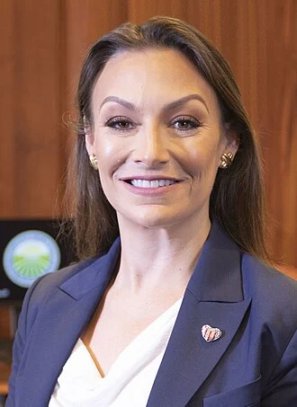 Nikki Fried height profile photo