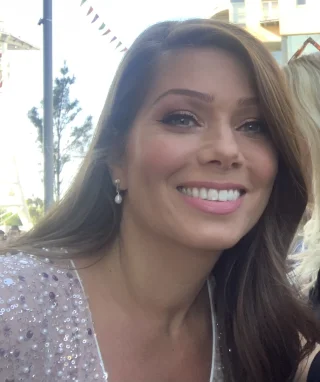 Nikki Sanderson height profile photo