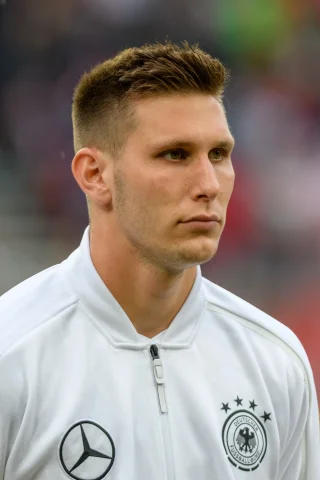Niklas Süle height profile photo