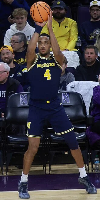 Nimari Burnett height profile photo