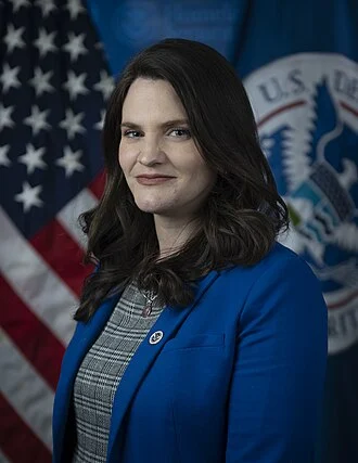 Nina Jankowicz height profile photo