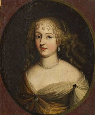 Ninon de l'Enclos height profile photo