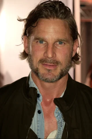 Noah Huntley height profile photo