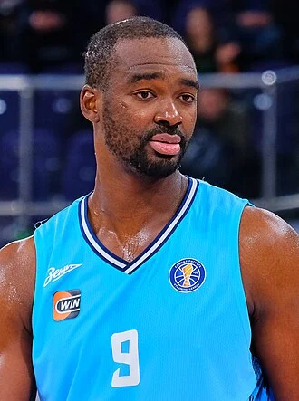 Noah Vonleh height profile photo